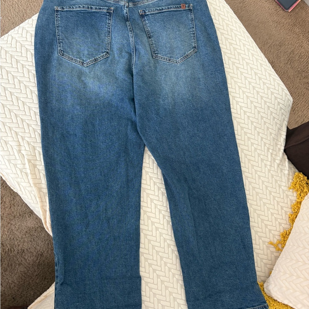 Jessica Simpson Zinnia Wide Leg Boyfriend Jeans NWT - Picture 2 of 9